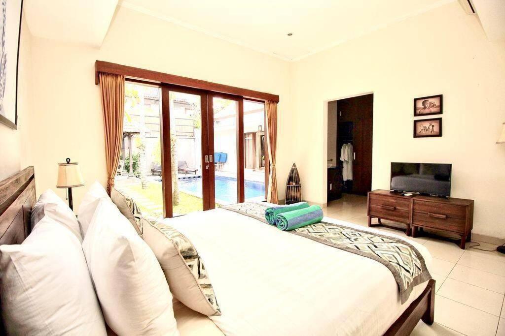 Villa Akmali Berawa - 3 Bedrooms Canggu Esterno foto